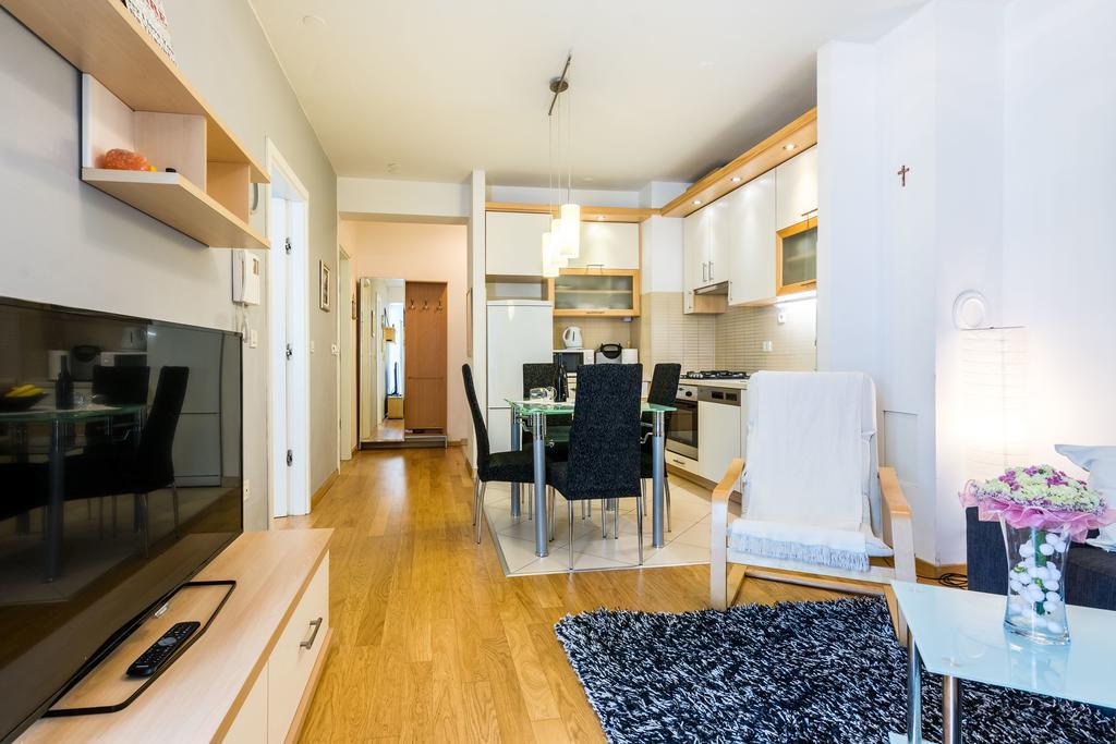 Apartment Arianna Zara Esterno foto